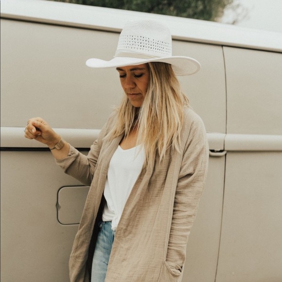 Carly Jean Los Angeles Accessories - Carly Jean Los Angeles Ventura hat white